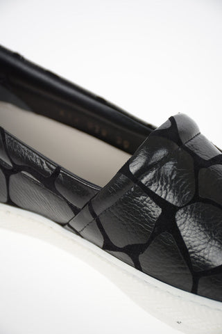 GIORGIO ARMANI Leather Loafer