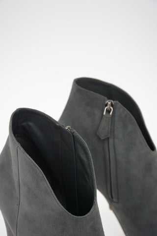 Suede Round Toe Booties 11 cm
