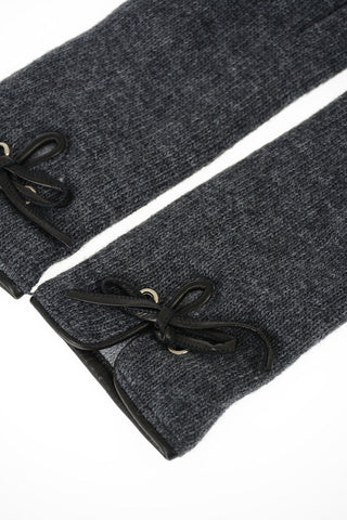 cashmere and leather applications Gloves