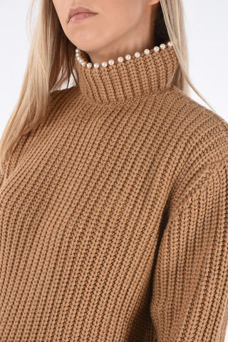 maglia collo alto in Cashmere crochet con ricami in perline