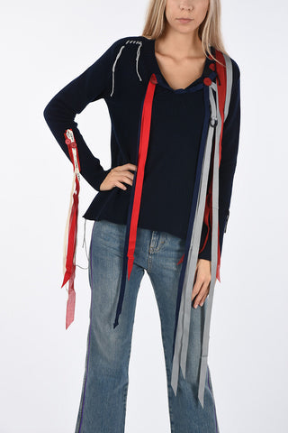 v-neck sweater MARINO with Applications