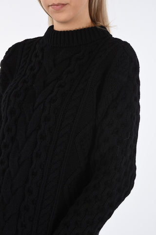 Wool and Cashmere cable knit crew-neck sweater
