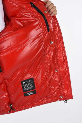 Piumino GIENAH Oversize con Abbottonatura Nascosta