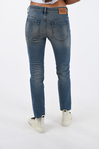 Low-Rise Waist D-RIFTY Distressed Jeans L32