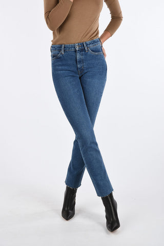 Frayed Hem DAILY Tapered Jeans