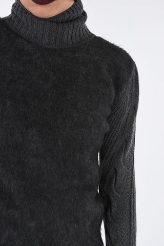 Turtleneck FORMIA Fuzzy Sweater