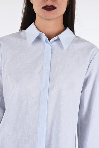 Camicia Pinstripe con Abbottonatura Nascosta