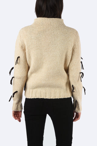 maglia collo alto HINAGIKO a trecce
