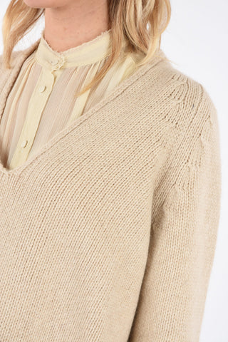 Cashmere and virginwool v-neck sweater