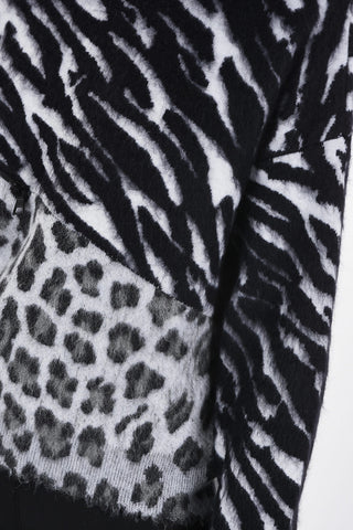 Animal printed turtle-neck sweater with zip