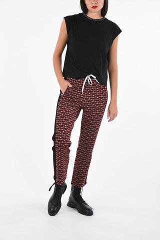 t-shirt girocollo con borchie