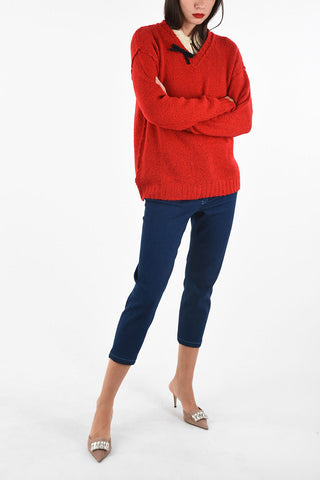 Oversized v-neck sweater with bow