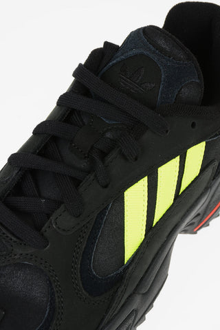 Leather YUNG-1 TRAIL Sneakers