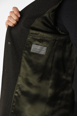 three-quarter length 3-button coat