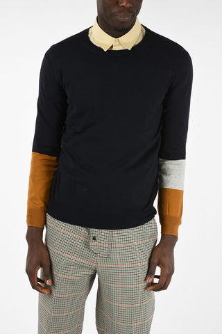 ROUND NECK SWEATER