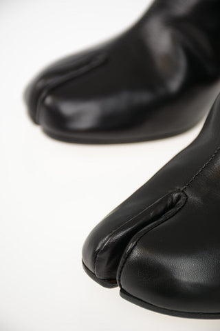 MM22 8cm Leather TABI Ankle Boots