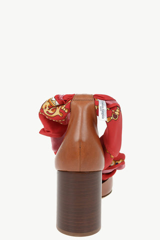MM22 Ankle Strap Decolletè in pelle 9cm