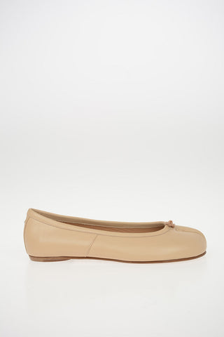 M22 Leather TABI Ballet Flat