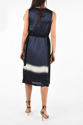 Pleated Back Dress With Belt 
