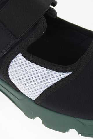 Unstructured Sneakers with Touch Strap Closure