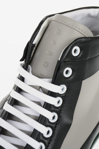 Sneakers Stringate in Pelle