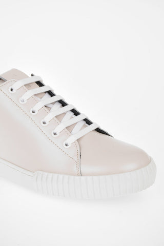 Sneakers Stringate in Pelle