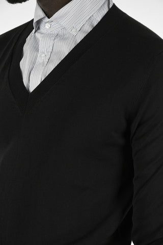 MM14 V-neck Sweater