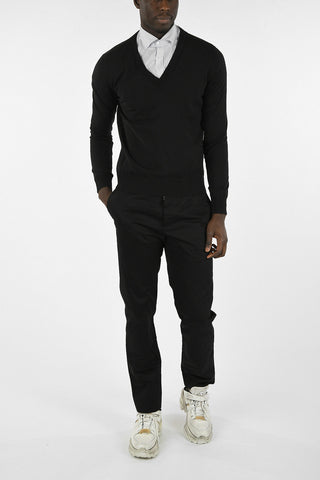 MM14 V-neck Sweater