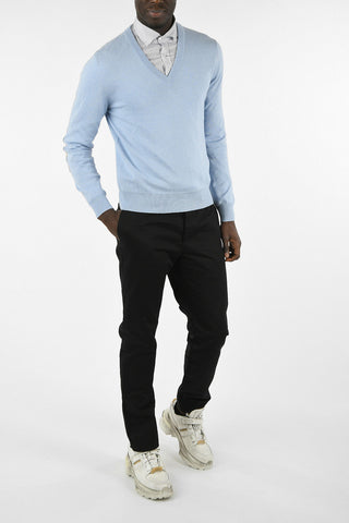 MM14 V-neck Sweater