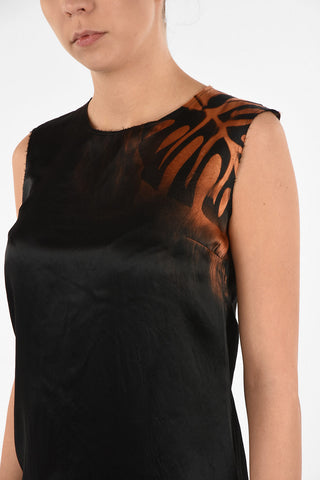 MM0 Satin Sleeveless Top