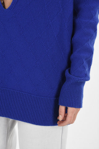 MM4 Aran Cashmere Sweater with Plunging Neckline