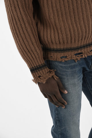 Maglia Girocollo con Orlo Sfrangiato