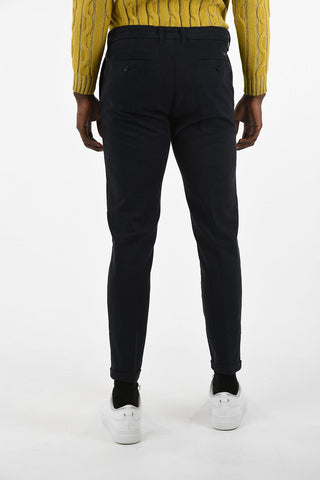 Mid-Rise Pants with Single Pleat 