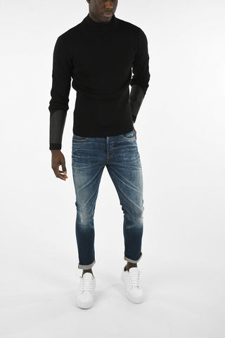 turtle-neck sweater With applications