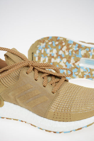 UNIVERSAL WORKS. Fabric U.W ULTRABOOST 19 sneakers with suede Leather detail