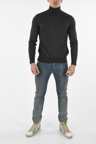 Merino Wool Turtle-neck Sweater