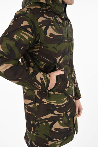 giubbotto camouflage con cappuccio