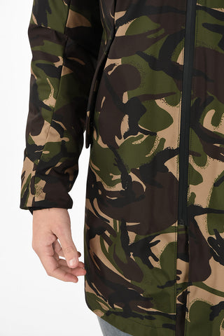 giubbotto camouflage con cappuccio