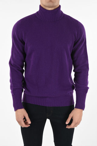 Wool Turtle-neck Sweater  