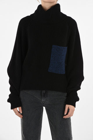turtle-neck sweater  with frontal Breast pocket