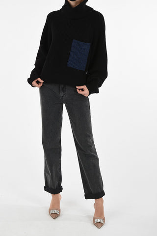 turtle-neck sweater  with frontal Breast pocket