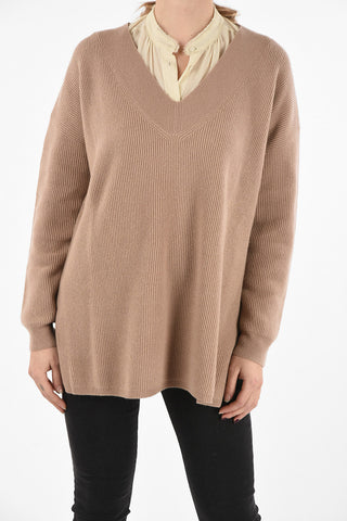 V-neck cashmere ribbed sweater