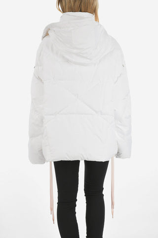 Down Jacket with zip Closure