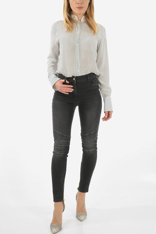 Mid-rise waist slim fit jeans