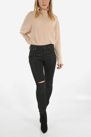 slim fit jeans