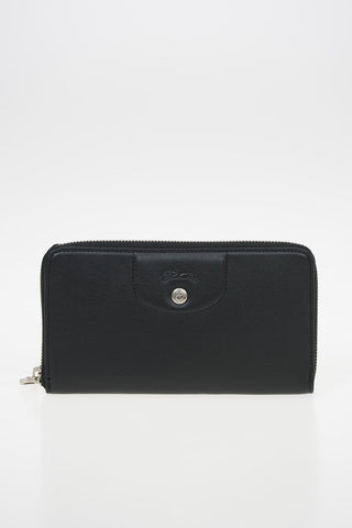 Leather Wallet With Zip Closure