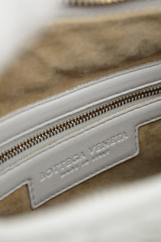 Shoulder bag in braided leather