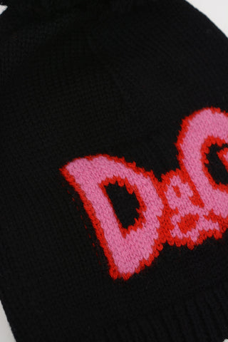 Cashmere and Virgin Wool Hat with Pon Pon