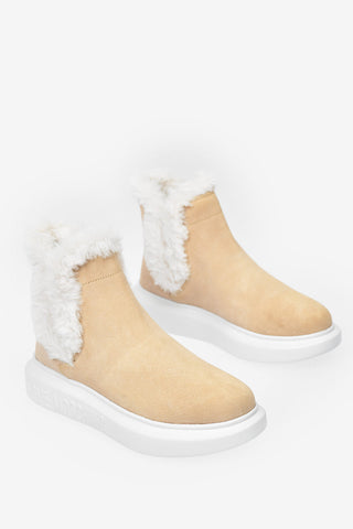 LOVE Suede Leather RUNNING Sneakers