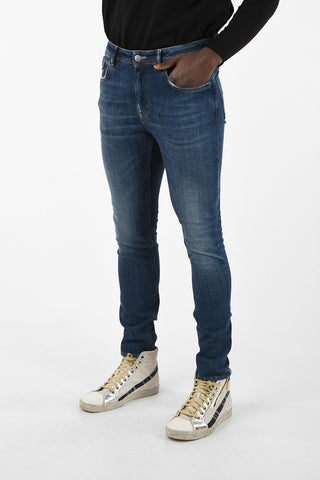 Mid-Rise Straight Fit Jeans  15 cm